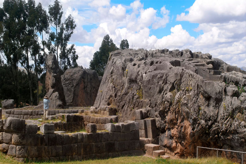 Ruins and mountains The Iconic Salkantay Trek & Classic Inca Trail Challenge to Machu Picchu 5 day