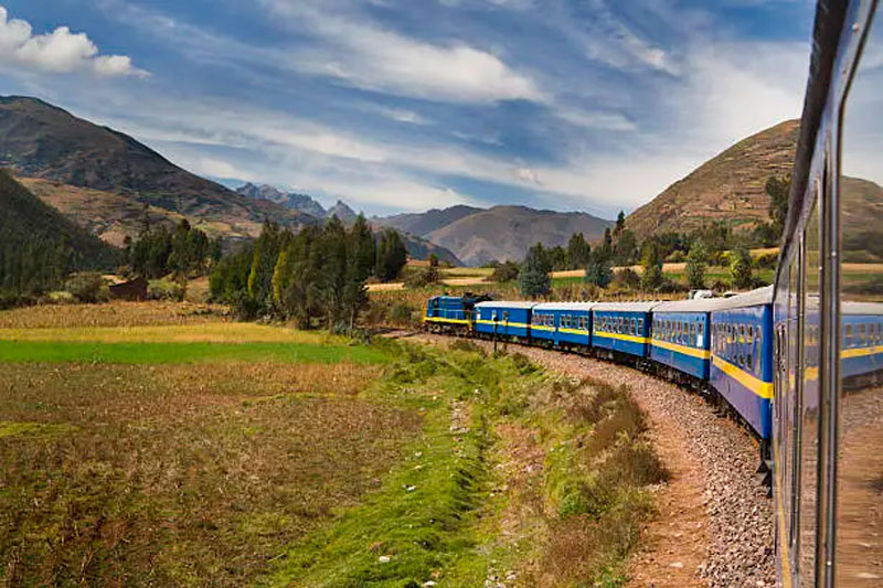 Tours Machu Picchu by train Full Day & from Cusco Peru