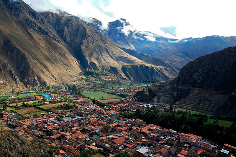 Moray circular agricultural terraces and Maras salt mines in Peru