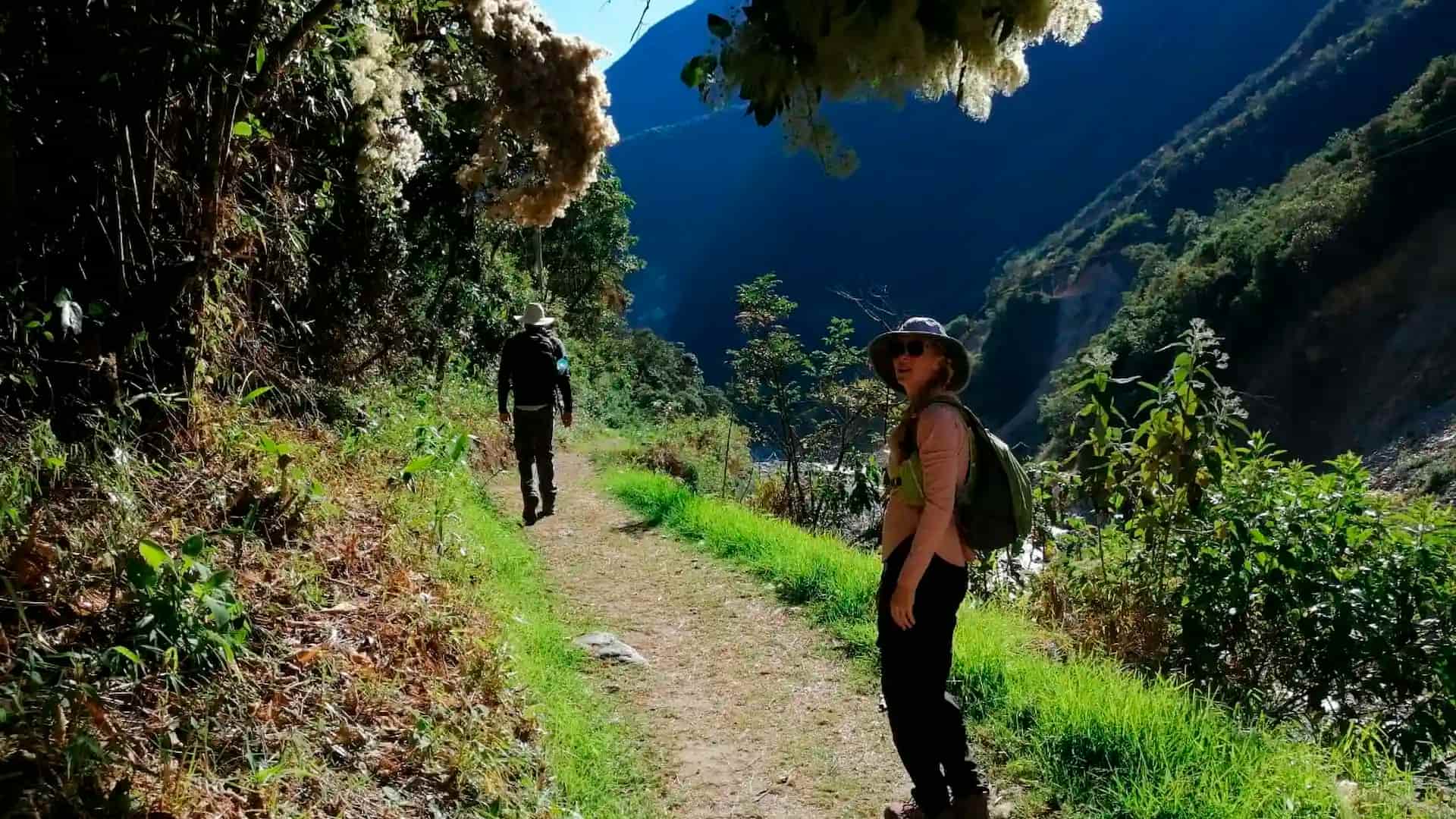 Salkantay Trek to Machupicchu 5-day + LLACTAPATA - Salkantay Trekking Gruop